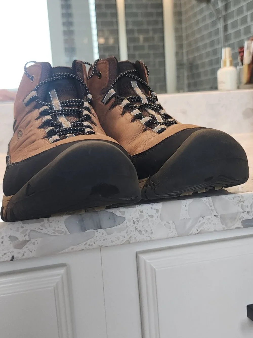 KEEN 4 Kids' Targhee IV Mid Hiking Boot Brown Leather